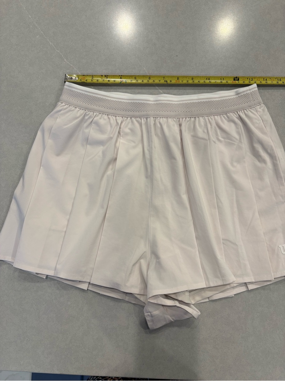 Wilson Women's Pleated Athletic Shorts - Pale Pink